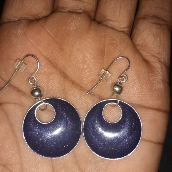 Necklace - Picture 4 of 6